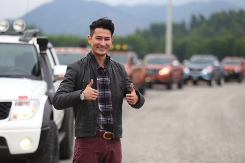 Hài hước với hình ảnh Tiến Đạt - Lincoln cưỡi xế cổ bé tí teo - 20