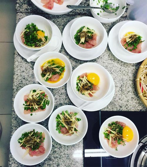 HH Diễm Hương nấu ăn giỏi từ khi có con - 2