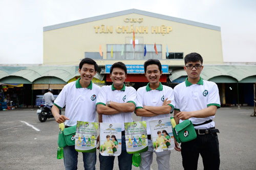 Yêu thương bằng những hành động nhỏ - 7