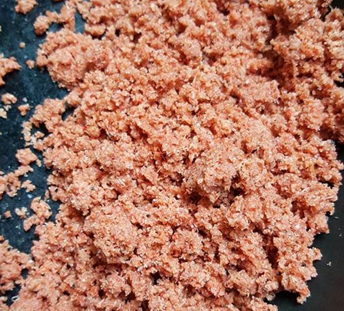 Cách làm bột tôm cực hot của mẹ Việt - 5