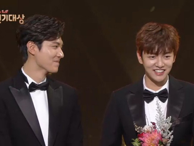 Hành động lịch thiệp như Song Joong Ki, Lee Min Ho cũng ấm áp và tuyệt vời
