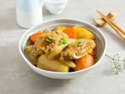 Bếp Eva - Cánh gà kho củ cải trôi cơm đến bất ngờ