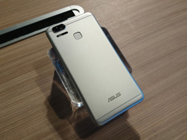 Đã có giá Asus Zenfone 3 Zoom