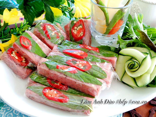 Bỏ túi cách làm nem chua bò siêu ngon đón Tết