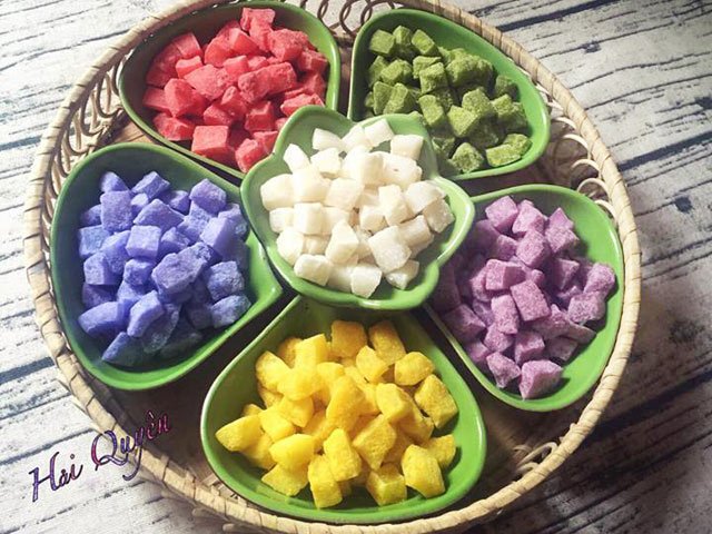 Mứt dừa hình hạt lựu nhiều màu của 9x xinh đẹp khiến chị em phát sốt