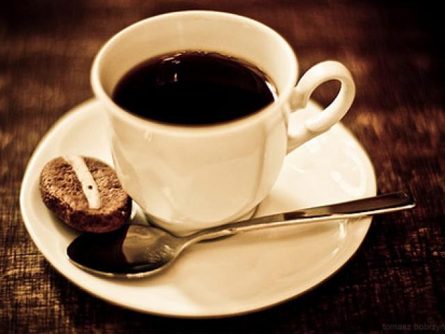 Những món tuyệt đối không nên ăn uống khi đi tàu xe đường dài