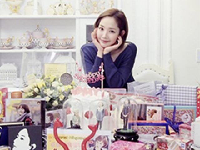 Valentine 2017: Mách nước cánh mày râu 5 món quà phụ nữ cực thích