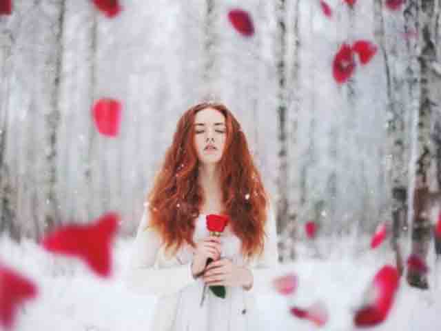 Thơ tình: Nỗi buồn con gái