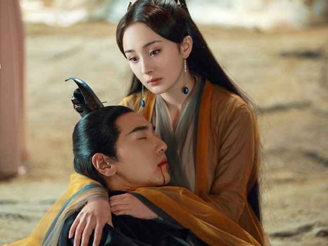 Rơi nước mắt với cảnh giằng xé tâm can của Dương Mịch – Triệu Hựu Đình trong “Tam sinh tam thế”