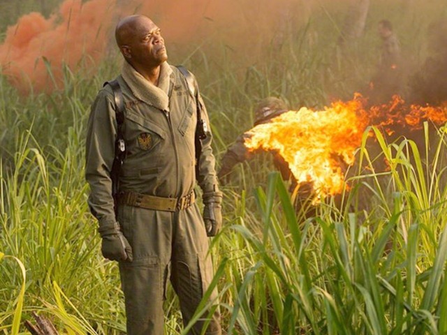 Tài tử Kong: Đảo đầu lâu sốc vì đang đứng góc đường vẫn bị khán giả Việt nhận ra