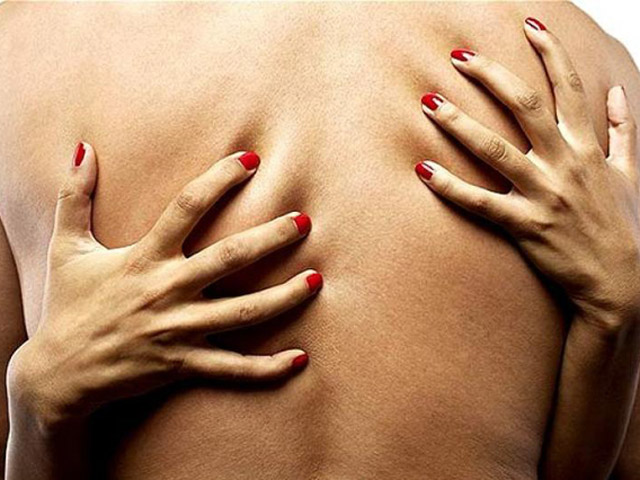 5 thời điểm phụ nữ thèm khát "chuyện ấy" nhất