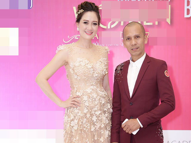 Hoa hậu 22 năm không có người kế nhiệm bất ngờ tái xuất showbiz vì bạn bè