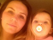 Tin tức - Yêu cầu bác sĩ xét nghiệm kỹ cho con gái, mẹ trẻ đau đớn khi biết kết quả