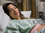 Bà bầu - Vợ chết vì băng huyết, 5 năm sau người chồng vẫn không ngừng tự trách mình