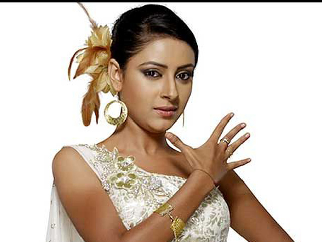 Trước khi tự tử, sao “Cô dâu 8 tuổi” tiếc nuối khi không được sang Việt Nam