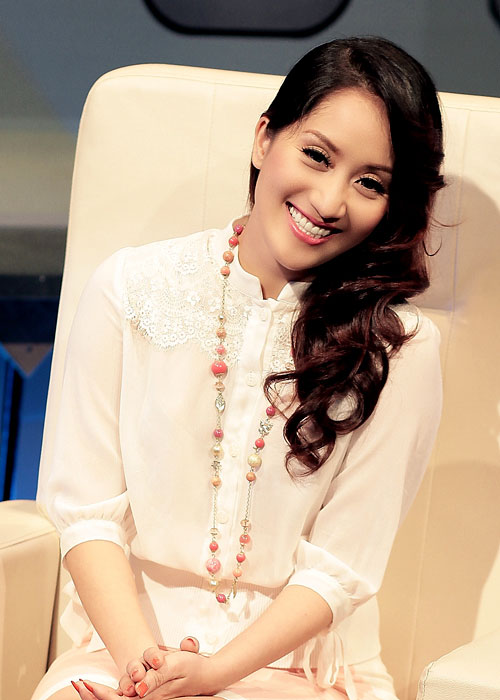 Quyến rũ như Khánh Thi - 1