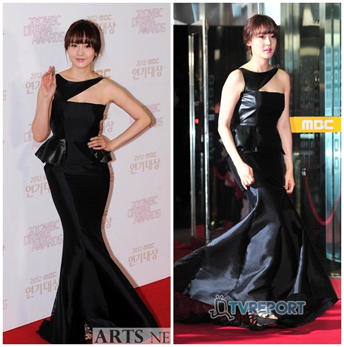 #039;Đã mắt#039; ngắm thời trang thảm đỏ sao Hàn - 13