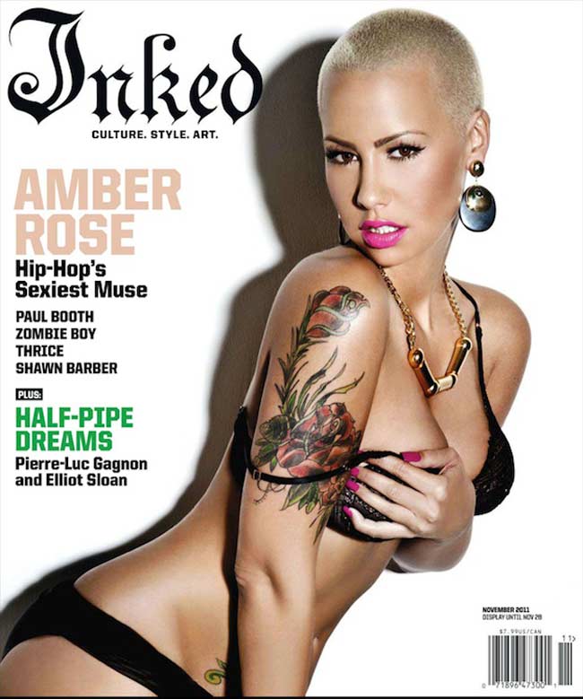 Siêu mẫu đầu trọc Amber Róe trên trang bìa tạp chí Inkes ấn phẩm tháng 11/2011. Cô khoe thân hình bốc lửa trọng bộ nội y đen và để lộ hình xăm ấn tượng.