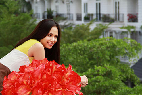 Diễm Hương: Lấy chồng sớm làm gì! - 1