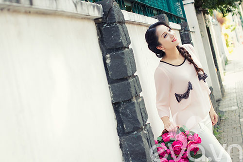 Khánh Thi ngày càng trẻ đẹp - 1