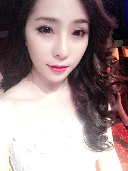 Angela Phương Trinh bất ngờ chăm ngoan - 7