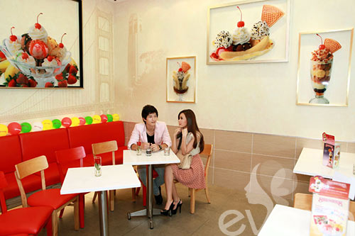 Midu dịu dàng bên hot boy Huỳnh Anh - 7