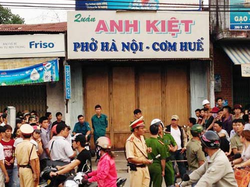 Cướp giết, cắt 2 ngón tay chủ quán - 1