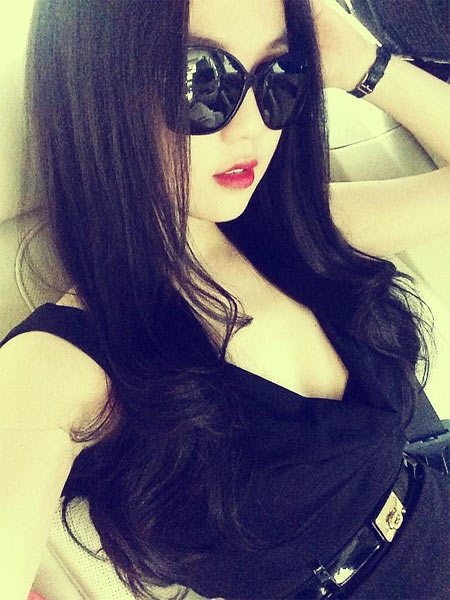 Ngân Khánh, Tuấn Hưng tay trong tay đi ăn - 11