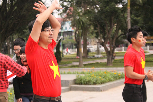 GS Xoay tranh thủ đóng phim sau khi cưới vợ - 5