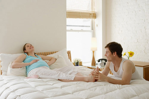 Mách chiêu ngủ ngon khi bầu bí - 1