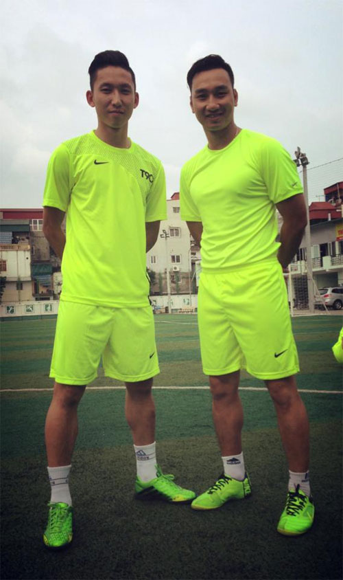 Minh Tiệp hạnh phúc bên vợ con - 8