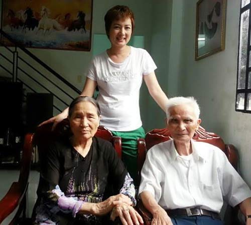 Minh Tiệp hạnh phúc bên vợ con - 11