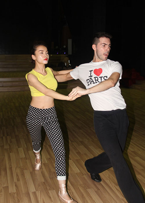 Liveshow 7 BNHV: Đêm chung kết sớm? - 1