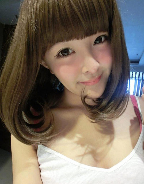Dàn #039;hotgirl#039; tiểu học đẹp như gái 20 - 3