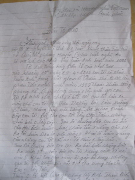 Nghi trộm tiền, bắt người đem chôn sống - 3