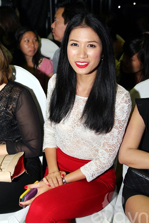 Lâm Chi Khanh gây sốc với nhẫn 7 tỷ - 6