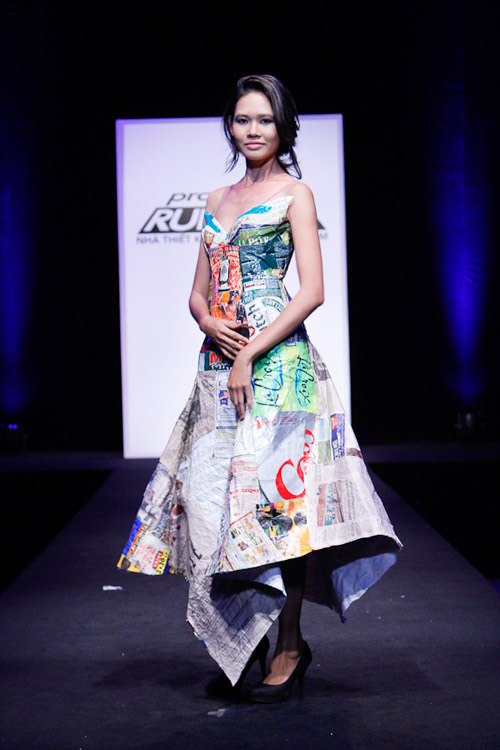 Project Runway #039;thổi hồn#039; vào rác thải - 6
