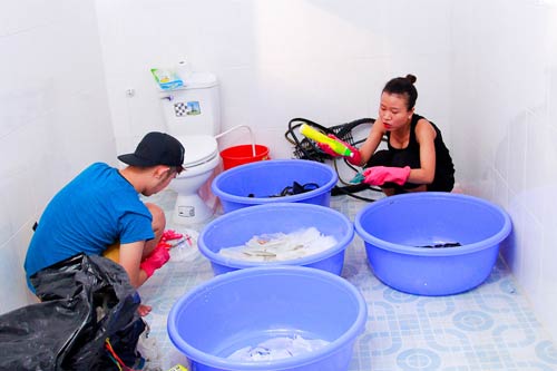 Project Runway #039;thổi hồn#039; vào rác thải - 2