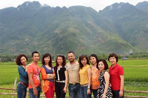 Thanh Thảo đọ sắc cùng vợ Đan Trường - 14