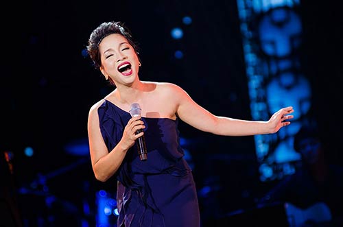 Hương Tràm bị Ngọc Khuê vượt ở phút cuối - 8