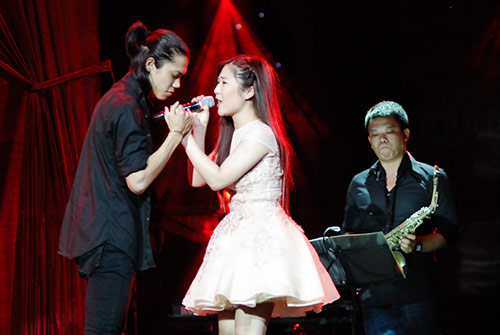 Hương Tràm bị Ngọc Khuê vượt ở phút cuối - 3