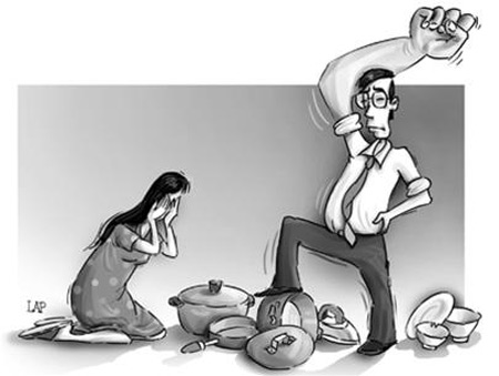 Bị đánh vì quên bật nước tắm cho chồng - 1