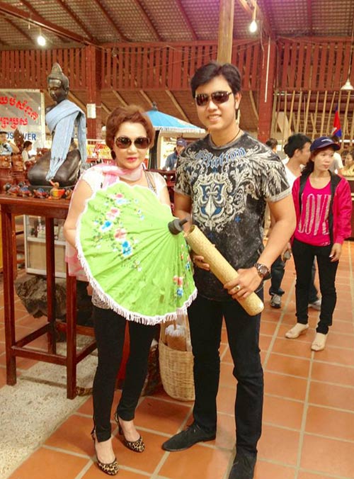 Hoàng Việt: quot;Đừng gọi Yvonne là bồ giàquot; - 1