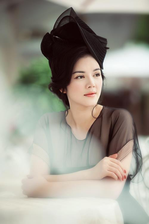 Lý Nhã Kỳ hóa công nương châu Âu - 8