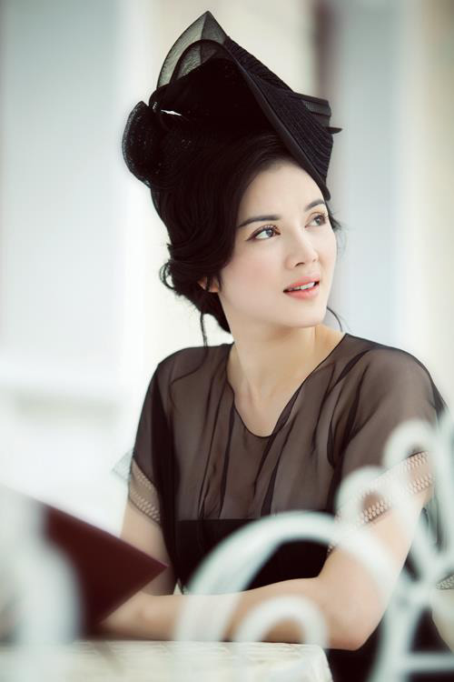 Lý Nhã Kỳ hóa công nương châu Âu - 3