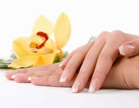 Mẹo giúp chị em bảo vệ móng tay - 1