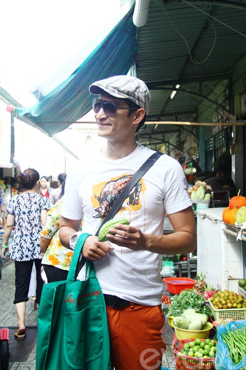 Huy Khánh vào bếp vì hạnh phúc gia đình - 3