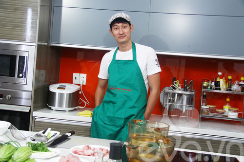 Huy Khánh vào bếp vì hạnh phúc gia đình - 5