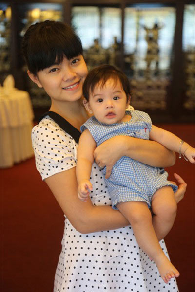 Con gái Phạm Quỳnh Anh xinh hơn mẹ - 7