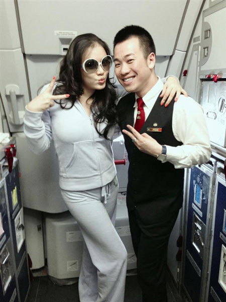 Khi sao Việt nhí nhố trên máy bay - 19